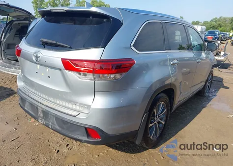 2018 Toyota Highlander Se/Xle from USA, damaged, VIN 5TDJZRFH6JS557974